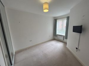 Photo 27- click for photo gallery